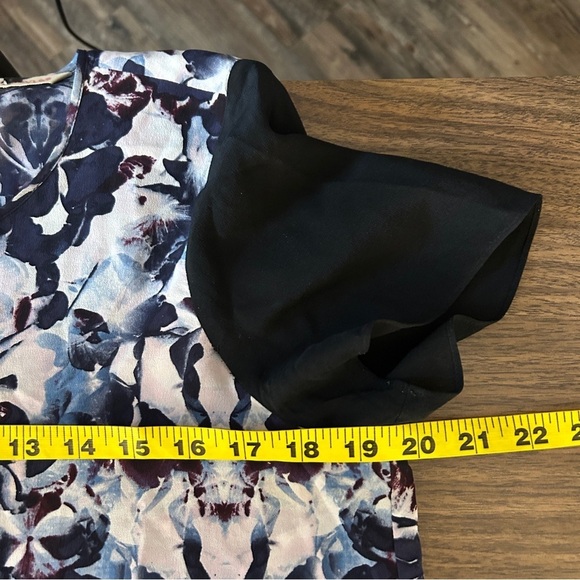 Rebecca Taylor Flowy Floral Top 8 - Picture 7 of 9